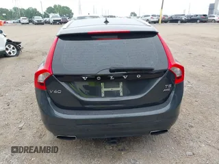 2015 Volvo V60 with VIN YV1612SB3F1192139, listed as a IAAI auction lot 42471036 with 104,935 mi miles and . Bid and sale history available at DreamBid. Image 16.