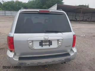2003 Honda Pilot EX with VIN 2HKYF18523H543302, listed as a IAAI auction lot 42052364 with 331,473 mi miles. Bid and sale history available at carsss.com. Image 12.