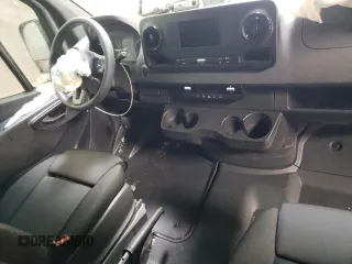 2024 Mercedes-Benz Sprinter with VIN W1Y4NBHY5RT167874, listed as a Copart auction lot 45601285 with 17,494 mi miles and Salvage Title. Bid and sale history available at DreamBid. Image 8.