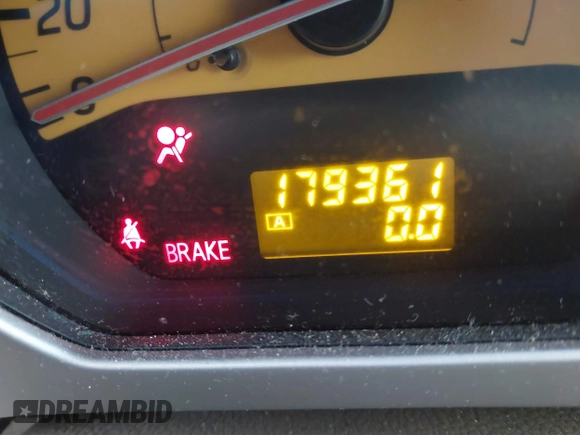 2005 Nissan Murano SL z VIN JN8AZ08W75W439711, wystawiony jako IAAI lot #41876752 z przebiegiem 179 361 mil mil oraz . Historia ofert i sprzedaży dostępna na DreamBid. Obrazek 15.
