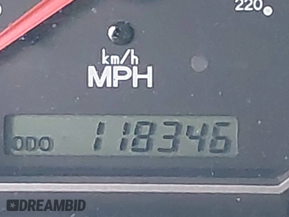 2005 Kia Sedona LX with VIN KNDUP132X56742698, listed as a IAAI auction lot 41637967 with 118,346 mi miles. Bid and sale history available at carsss.com. Image 16.