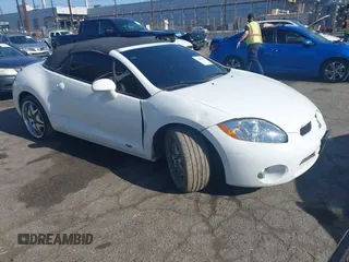 2008 Mitsubishi Eclipse GS z VIN 4A3AL25F08E030728, wystawiony jako IAAI lot #42287739 z przebiegiem 119 809 mil mil oraz . Historia ofert i sprzedaży dostępna na DreamBid. Obrazek 1.