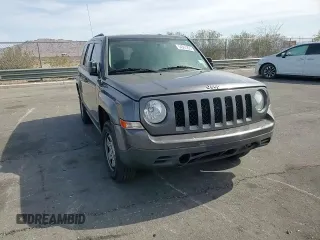 2016 Jeep Patriot Sport z VIN 1C4NJRBB5GD657160, wystawiony jako Copart lot #54567205 z przebiegiem 122 198 mil mil oraz Szkoda całkowita • Salvage title. Historia ofert i sprzedaży dostępna na DreamBid. Obrazek 16.
