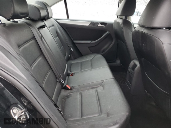 2013 Volkswagen Jetta SE with VIN 3VWDP7AJ4DM364564, listed as a Copart auction lot 44992455 with 81,203 mi miles and Salvage title. Bid and sale history available at DreamBid. Image 10.