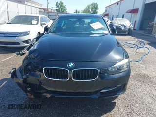 2013 BMW 3 Series 328i with VIN WBA3A5C58DJ462110, listed as a IAAI auction lot 41974562 with 94,211 mi miles. Bid and sale history available at carsss.com. Image 13.