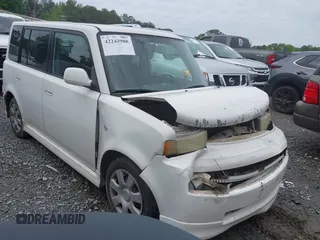 2006 Scion xB z VIN JTLKT324564031106, wystawiony jako IAAI lot #42243980 z przebiegiem 282 649 mil mil oraz . Historia ofert i sprzedaży dostępna na DreamBid. Obrazek 1.