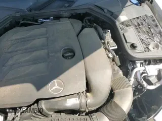 2020 Mercedes-Benz C 300 z VIN W1KWF8DB9LR570667, wystawiony jako Copart lot #70351355 z przebiegiem 95 471 mil mil oraz Szkoda całkowita • Salvage title. Historia ofert i sprzedaży dostępna na DreamBid. Obrazek 15.
