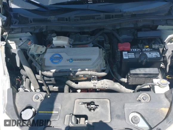 2011 Nissan LEAF SL-e z VIN JN1AZ0CP4BT004687, wystawiony jako IAAI lot #42318422 z przebiegiem 101 344 mil mil oraz . Historia ofert i sprzedaży dostępna na DreamBid. Obrazek 10.