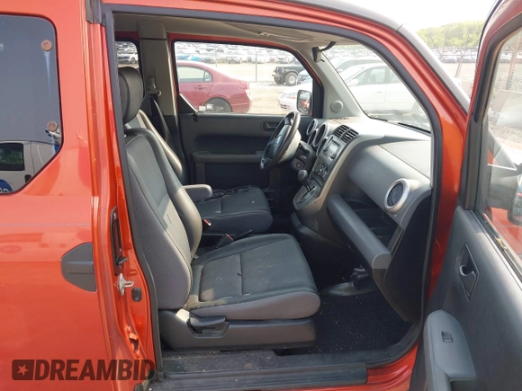2003 Honda Element EX with VIN 5J6YH28533L024216, listed as a IAAI auction lot 42476485 with 179,637 mi miles and . Bid and sale history available at DreamBid. Image 5.