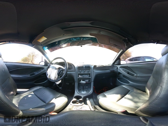 1999 Ford Mustang GT z VIN 1FAFP45X4XF117368, wystawiony jako IAAI lot #42714841 z przebiegiem 135 368 mil mil oraz . Historia ofert i sprzedaży dostępna na DreamBid. Obrazek 19.