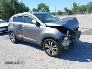 2013 Kia Sportage EX z VIN KNDPC3A25D7491024, wystawiony jako IAAI lot #39954834 z przebiegiem 104 745 mil mil oraz . Historia ofert i sprzedaży dostępna na DreamBid. Obrazek 1.