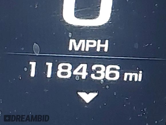 2016 GMC Yukon XL Denali with VIN 1GKS2HKJXGR423556, listed as a IAAI auction lot 42145970 with 118,436 mi miles. Bid and sale history available at carsss.com. Image 15.