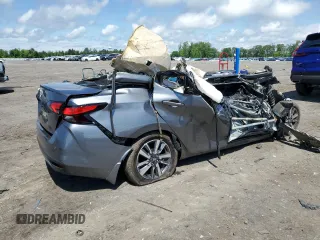 2025 Nissan Versa SV z VIN 3N1CN8EV3SL822009, wystawiony jako Copart lot #55924995 z przebiegiem Nie podano mil oraz Nie do naprawy • Non repairable. Historia ofert i sprzedaży dostępna na DreamBid. Obrazek 3.