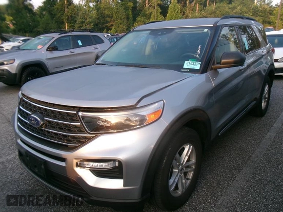 2022 Ford Explorer XLT z VIN 1FMSK8DH7NGA50616, wystawiony jako IAAI lot #42845572 z przebiegiem 21 441 mil mil oraz . Historia ofert i sprzedaży dostępna na DreamBid. Obrazek 2.