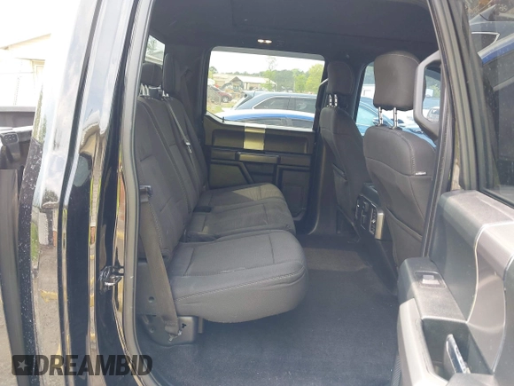 2016 Ford F-150 XLT with VIN 1FTEW1EP8GFA49101, listed as a IAAI auction lot 42036068 with 196,237 mi miles and . Bid and sale history available at carsss.com. Image 8.