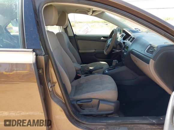 2014 Volkswagen Jetta S with VIN 3VW2K7AJ8EM319182, listed as a IAAI auction lot 42180101 with 133,495 mi miles and . Bid and sale history available at DreamBid. Image 5.