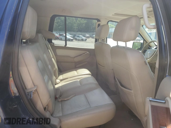 2008 Ford Explorer Eddie Bauer z VIN 1FMEU74E88UB36238, wystawiony jako Copart lot #61727765 z przebiegiem 83 984 mil mil oraz Szkoda całkowita • Salvage title. Historia ofert i sprzedaży dostępna na DreamBid. Obrazek 11.