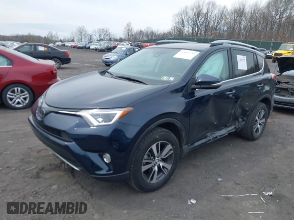 2018 Toyota RAV4 XLE with VIN 2T3RFREV9JW746782, listed as a IAAI auction lot 42065755 with 61,219 mi miles. Bid and sale history available at carsss.com. Image 2.