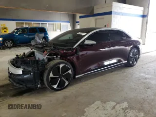 2023 Lucid Air Grand Touring z VIN 50EA1GBA6PA002528, wystawiony jako Copart lot #68947034 z przebiegiem 17 034 mil mil oraz Szkody całkowita. Historia ofert i sprzedaży dostępna na DreamBid. Obrazek 1.