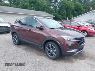 2022 Buick Encore GX Select с VIN KL4MMDSL9NB045853, выставлен на аукционе IAAI как лот 42613332 с пробегом 6 149 миль миль и . История ставок и продаж доступна на DreamBid. Изображение 1.