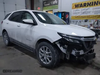 2022 Chevrolet Equinox LT with VIN 3GNAXUEV5NL312893, listed as a IAAI auction lot 41571644 with 54,600 mi miles. Bid and sale history available at carsss.com. Image 1.