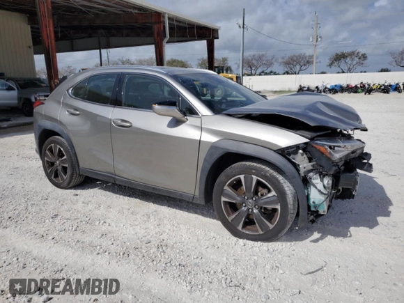 2020 Lexus UX with VIN JTHX3JBH7L2022082, listed as a Copart auction lot 51641975 with 41,588 mi miles and Non Repairable. Bid and sale history available at carsss.com. Image 4.