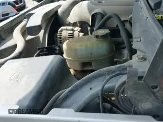 2004 Chevrolet Avalanche Z71 z VIN 3GNEK12T54G114369, wystawiony jako IAAI lot #43193012 z przebiegiem 195 531 mil mil oraz . Historia ofert i sprzedaży dostępna na DreamBid. Obrazek 21.