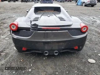 2012 Ferrari 458 Italia z VIN ZFF68NHA1C0189096, wystawiony jako Copart lot #85105234 z przebiegiem 13 473 mil mil oraz Szkody całkowita. Historia ofert i sprzedaży dostępna na DreamBid. Obrazek 6.