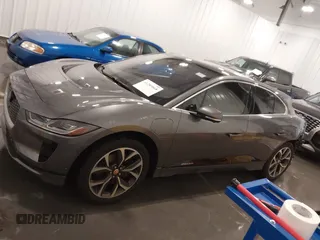 2019 Jaguar I-PACE HSE with VIN SADHD2S16K1F76477, listed as a IAAI auction lot 41289868 with 30,952 mi miles. Bid and sale history available at carsss.com. Image 15.