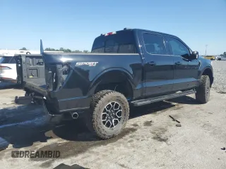 2021 Ford F-150 XL with VIN 1FTFW1E58MFC20671, listed as a Copart auction lot 53516425 with 60,988 mi miles and Salvage Title. Bid and sale history available at carsss.com. Image 3.