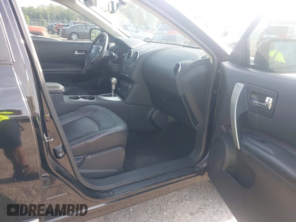 2013 Nissan Rogue S with VIN JN8AS5MT1DW529724, listed as a IAAI auction lot 42107702 with 101,813 mi miles and . Bid and sale history available at DreamBid. Image 5.