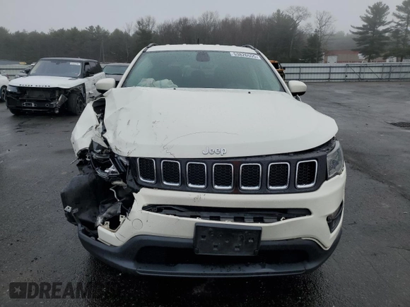 2021 Jeep Compass Altitude with VIN 3C4NJDBB4MT530103, listed as a Copart auction lot 53826555 with 55,313 mi miles and Salvage title. Bid and sale history available at DreamBid. Image 5.