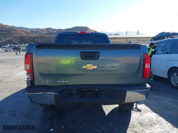 2007 Chevrolet Silverado 1500 Work Truck with VIN 1GCEC19C77Z503305, listed as a IAAI auction lot 41253453 with 160,392 mi miles. Bid and sale history available at carsss.com. Image 16.