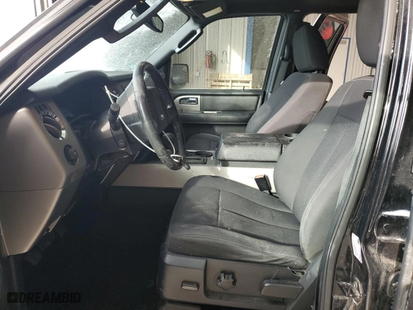 2015 Ford Expedition EL XLT with VIN 1FMJK1JT2FEF38252, listed as a Copart auction lot 41991935 with 227,633 mi miles and Clean Title. Bid and sale history available at carsss.com. Image 7.