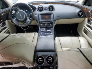 2012 Jaguar XJ Supercharged with VIN SAJWA2GE3CMV28747, listed as a Copart auction lot 77836394 with 139,731 mi miles and Clean title. Bid and sale history available at DreamBid. Image 8.