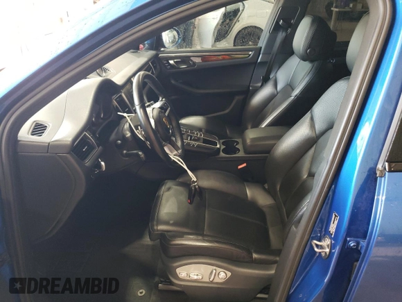 2016 Porsche Macan S with VIN WP1AB2A57GLB54877, listed as a Copart auction lot 61536615 with 123,130 mi miles and Salvage title. Bid and sale history available at DreamBid. Image 7.