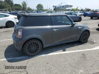 2011 MINI Hardtop S с VIN WMWSV3C54BTY12905, выставлен на аукционе Copart как лот 60280375 с пробегом 126 319 миль миль и Чистый • Clean title. История ставок и продаж доступна на DreamBid. Изображение 3.