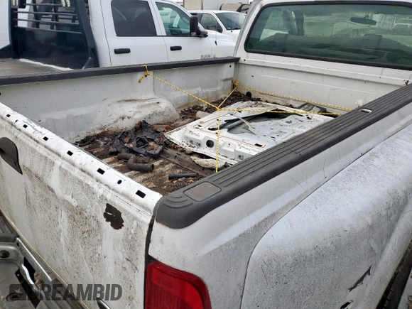 2005 Ford F-350 with VIN 1FTWF32595ED03033, listed as a Copart auction lot 46135815 with Not provided miles and Clean title. Bid and sale history available at DreamBid. Image 10.