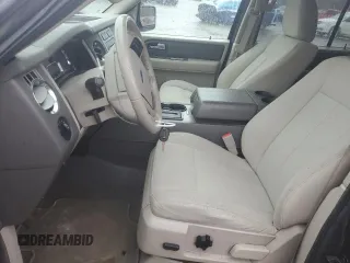 2009 Ford Expedition SSV z VIN 1FMFU16579LA03847, wystawiony jako Copart lot #50575235 z przebiegiem 142 140 mil mil oraz Czysty tytuł • Clean title. Historia ofert i sprzedaży dostępna na DreamBid. Obrazek 7.