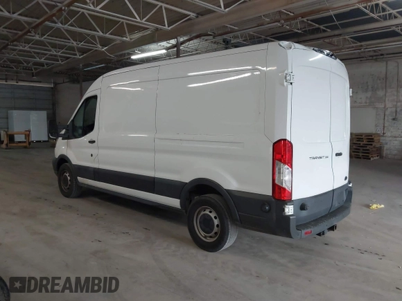 2018 Ford Transit with VIN 1FTBW2CM4JKA88252, listed as a IAAI auction lot 42058971 with 63,456 mi miles and . Bid and sale history available at carsss.com. Image 3.