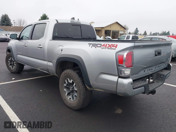 2023 Toyota Tacoma SR5 z VIN 3TMDZ5BN6PM156824, wystawiony jako IAAI lot #41031932 z przebiegiem 14 226 mil mil oraz . Historia ofert i sprzedaży dostępna na DreamBid. Obrazek 3.