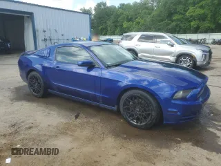 2013 Ford Mustang V6 with VIN 1ZVBP8AM4D5207405, listed as a Copart auction lot 53389355 with 157,603 mi miles and Salvage title. Bid and sale history available at DreamBid. Image 4.