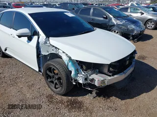 2018 Honda Clarity Plug-In Hybrid Touring with VIN JHMZC5F31JC021404, listed as a IAAI auction lot 41861106 with 189,254 mi miles. Bid and sale history available at carsss.com. Image 6.