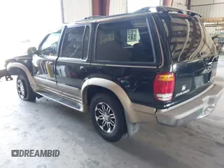 1998 Ford Explorer XL с VIN 1FMZU34E4WUA63571, выставлен на аукционе IAAI как лот 42579244 с пробегом 205 715 миль миль и . История ставок и продаж доступна на DreamBid. Изображение 3.