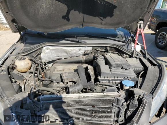 2010 Volkswagen Tiguan SEL with VIN WVGBV7AX2AW528700, listed as a Copart auction lot 76554624 with 134,566 mi miles and Salvage Title. Bid and sale history available at DreamBid. Image 12.