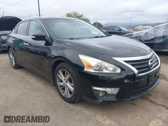 2014 Nissan Altima SV with VIN 1N4AL3AP4EC299772, listed as a IAAI auction lot 42054810 with 134,374 mi miles and . Bid and sale history available at DreamBid. Image 1.