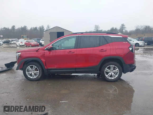 2024 GMC Terrain SLE z VIN 3GKALTEG4RL162236, wystawiony jako IAAI lot #41733811 z przebiegiem 35 542 mil mil oraz . Historia ofert i sprzedaży dostępna na DreamBid. Obrazek 14.