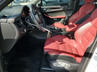 2023 Porsche Macan with VIN WP1AA2A51PLB21621, listed as a Copart auction lot 59702115 with 24,956 mi miles and Salvage title. Bid and sale history available at DreamBid. Image 7.