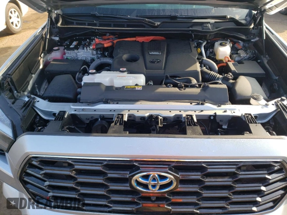 2023 Toyota Sequoia SR5 with VIN 7SVAAABA6PX015039, listed as a Copart auction lot 44925534 with 9,593 mi miles. Bid and sale history available at carsss.com. Image 11.