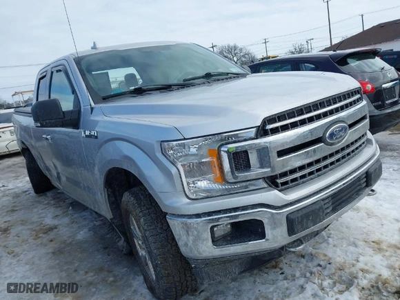 2018 Ford F-150 XL with VIN 1FTEX1EB0JFE62848, listed as a IAAI auction lot 41658929 with 63,185 mi miles. Bid and sale history available at carsss.com. Image 1.